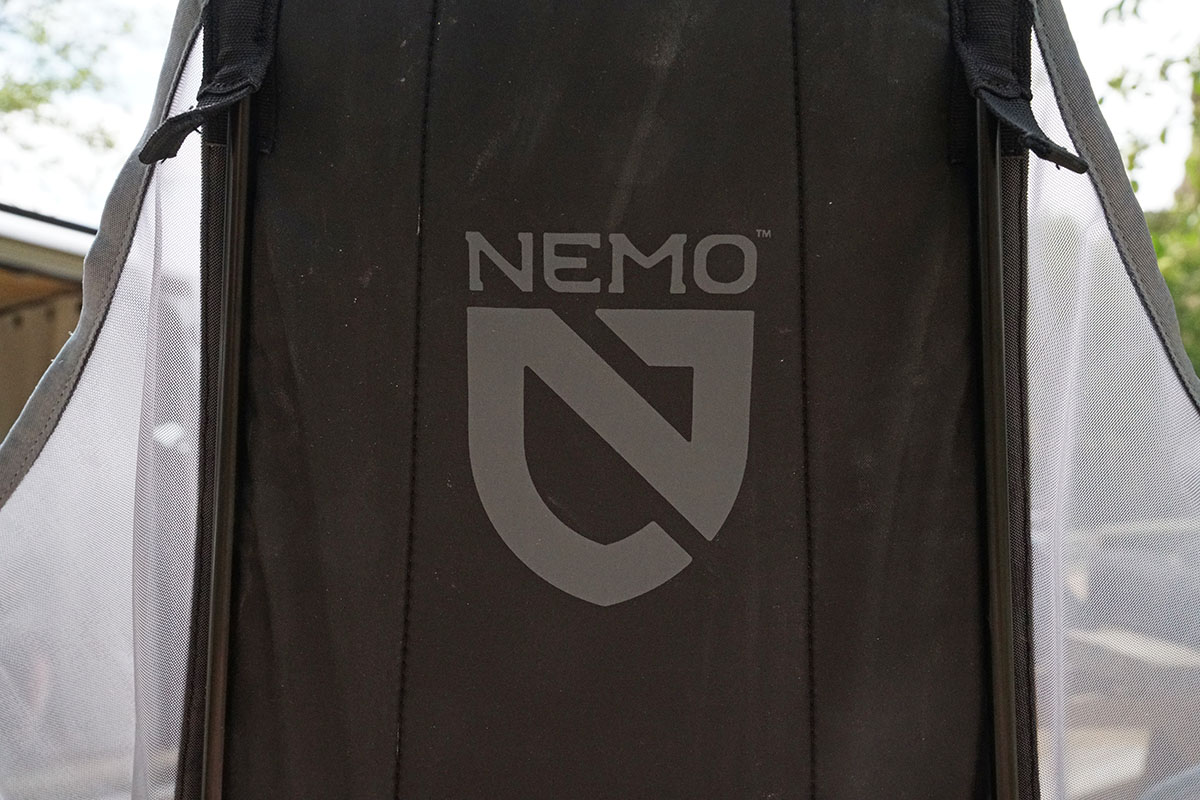 Nemo Stargaze Recliner camp chair (logo closeup)